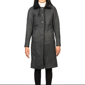 Abrigo Largo de Cuero para Mujer de Alta Calidad, Ropa de Invierno, Diseño Personalizado, Casual, Disponible en Todas las Tallas - Product Image 1