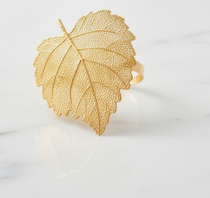 Anillos de Servilleta con Diseño de Hoja en Oro, Porta Servilletas Metálicos de Lujo para Bodas, Accesorios Especiales para Cocina y Bodas - Product Image 1