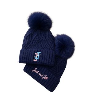 Gorro de Punto Personalizado de Mezcla de Cachemira con Pompón de Piel, Gorro de Invierno Cálido y Suave con Borde, Bordado Personalizado, Cómodo y a la Moda - Product Image 1