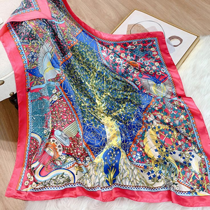 Tela de Satén Suave para Bufandas con Impresión Personalizada, para Promoción de Negocios de Moda en Europa, Israel e Islas, Fabricación OEM y ODM - Product Image 4