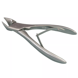 Precise Reusable Adjustable Stainless Steel Piglet Eye Teeth Trimming Tooth Nipper with Half Moon Blade for Veterinary Use - Product Image 5