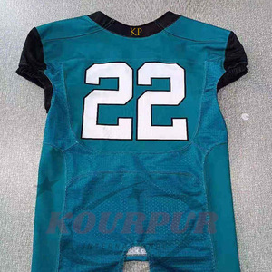 Uniforme de fútbol americano KP 7v7 Camiseta de fútbol acolchada de grado premium con pantalones de contraste de alta calidad de proveedor paquistaní - Product Image 4