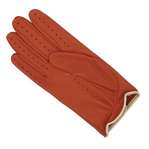 Gants de conduite en cuir avec logo personnalisé, gants de voiture classiques de luxe, respirants, style racing, demi-doigts, au prix d'usine - Product Image 2