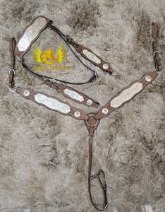 Collar de Pecho para Caballo de Cuero Genuino Suave y Natural, Estilo Western Inglés, con Herrajes Plateados, Ligero - Product Image 4