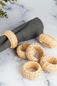 Servilletero redondo de mimbre al mejor precio al por mayor conveniente para mesa de comedor de cocina hecho a mano de Vietnam - Product Image 3