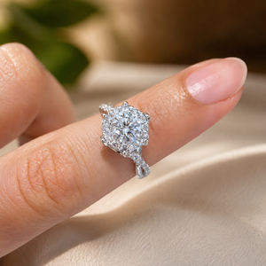 Anillo de compromiso de plata de ley 925 con halo, seis puntas, moissanita, anillo de promesa, diamante de corte redondo, banda trenzada para mujer - Product Image 5