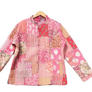 Nouveauté veste patchwork pour femmes vestes de travail avec patch indien fait main manteaux veste matelassée bohème pour femmes - Product Image 1