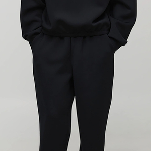 Survêtements tendance pour hommes avec fermeture à quart de zip, en coton/polyester pour un ajustement confortable et décontracté en hiver, service OEM - Product Image 4
