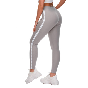 กางเกงโยคะผู้หญิงผ้าฟลีซหนานุ่ม ระบายอากาศได้ดี ยืดหยุ่นสูง สวมใส่สบาย รับผลิตตามสั่งพร้อมปักโลโก้ บริการ OEM คุณภาพสูง - Product Image 3