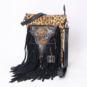 Bolso Bandolera de Cuero Sintético Estilo Boho con Diseño Floral y Compartimento Oculto para Portar Objetos - Product Image 2