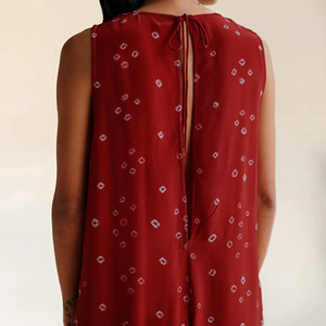 2026 Custom High Quality Summer Rayon Acrylic Spandex Sweet Print Flower V-neck Sleeveless Jumpsuit for Women Wholesale - Product Image 4