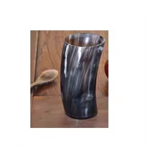 Verre à boire rond en corne de buffle, aspect antique, écologique, fait main, sculpté à la main, symbole croix animale Valknut, tasse nordique - Product Image 5
