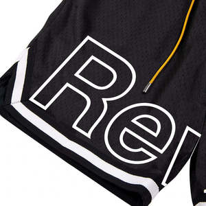Prix d'usine, vente en gros personnalisée, shorts en mesh pour hommes avec poches latérales, respirants, shorts en mesh tendance pour l'été - Product Image 3