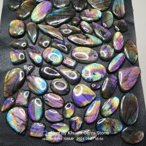 ลูกปัดหินอัญมณีควอตซ์ลาบราดอไรต์สีม่วงประกายธรรมชาติขัดเงามือเรียบคุณภาพสูงอัญมณีแบบหลวม - Product Image 2