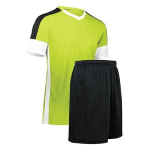 Conjuntos de uniformes de fútbol de sublimación de poliéster de alta calidad baratos para adultos recién llegados - Product Image 4