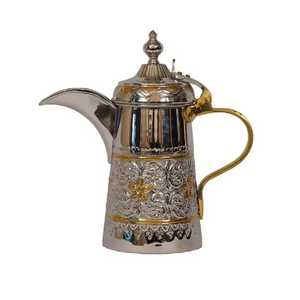 Ensemble de café arabe élégant bleu et or, théière en émail de luxe avec tasses assorties et plateau de service, ensemble de repas moyen-oriental - Product Image 3
