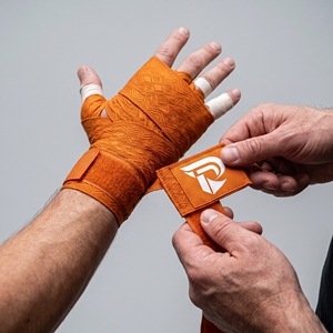ผ้าพันมือ Dumela Cotton แบบสั่งทำพิเศษ สำหรับมวยไทย MMA คิกบ็อกซิ่ง ฝึกซ้อมต่อสู้ ขนาด L - Product Image 4
