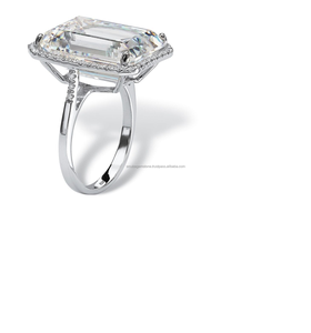 15,05 Ct Halo Emerald Cut Moissanite Anillo de Compromiso 14K Oro blanco Acabado Regalo de boda para mujeres - Product Image 3