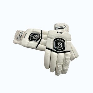 Gants de frappeur édition joueur par Mannu Sports, gants de gardien de but de qualité supérieure, toutes tailles pour hommes, femmes et jeunes. - Product Image 1
