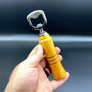 Ouvre-bouteille à manche en bois avec dessus en métal durable, idéal pour les cuisines rustiques, les bars, les fêtes et les mariages, cadeaux uniques - Product Image 5