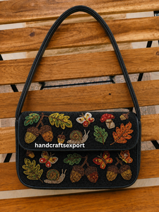 Bolso de hombro con cuentas hecho a mano con hojas de otoño, bellotas, mariposas y caracoles, estilo vintage para mujer - Product Image 4