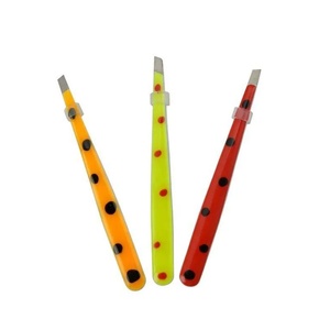 Pinzas para Cejas Modernas con Diseño de Puntos, Punta Inclinada y Puntiaguda, Reutilizables, de Acero Inoxidable Chapado en Oro, para un Acabado Preciso - Product Image 1