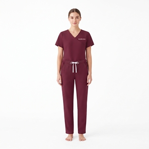 ชุดสครับสีแดงเบอร์กันดีสำหรับผู้หญิง พร้อมเสื้อคอวีและกางเกงรูดเชือก ชุดยูนิฟอร์มโรงพยาบาลสำหรับพยาบาลและแพทย์ - Product Image 2
