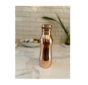 Bouteille d'eau de luxe en cuivre, anti-fuite, martelée style antique, avec les derniers avantages ayurvédiques, prix de gros en Inde - Product Image 1