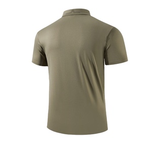 เสื้อยืดผู้ชายทรงคลาสสิค ผ้าฟลีซคอตตอนพรีเมียม แขนสั้น สวมใส่สบายๆ หรือใส่ทำงานได้  รับสกรีนโลโก้แบรนด์ คุณภาพสูง สีพื้น - Product Image 3