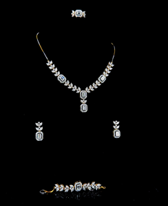 Juego de Joyería Nupcial de Lujo con Motivo de Hoja de Diamante Corte Esmeralda, con Collar, Pendientes, Pulsera y Anillo, Elegante para Boda - Product Image 3