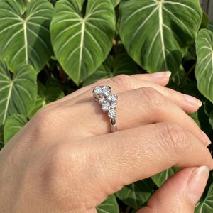 Bague en argent 925 avec moissanite ronde brillante, bijou élégant et étincelant, collection de cadeaux tendance - Product Image 3