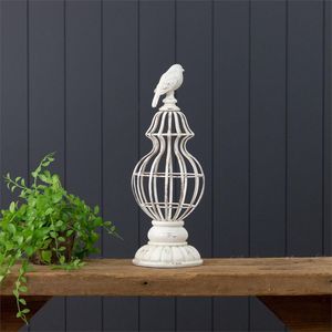 Cage à oiseaux en métal à toit rond avec un design élégant et courbé, adaptée à une utilisation décorative et fonctionnelle pour l'élevage des oiseaux. - Product Image 6