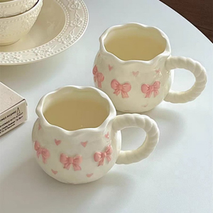 ขายตรงจากโรงงาน แก้วกาแฟเซรามิคลายโบว์สีชมพูน่ารัก หรูหราเบาๆ สไตล์สาวหวาน ของขวัญเจ้าหญิง แก้วริบบิ้น 3 มิติ ขายส่ง - Product Image 4