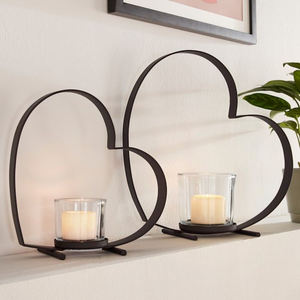 Porte-bougie en fer et verre noir en forme de cœur, métal populaire pour la décoration d'éclairage de table à la maison et pour les mariages - Product Image 2