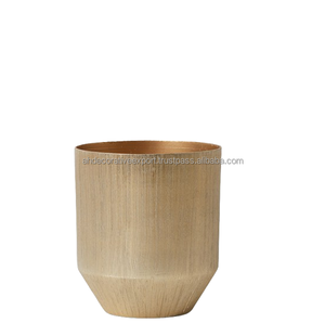 Vase à fleurs décor de chambre chaud et attrayant pour les mariages fabriqué à la main nouveau Design Vase à fleurs décoratif moderne en aluminium - Product Image 6