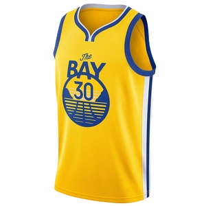 Maillot de basket respirant personnalisé noir et rouge, imprimé avec nom et numéro d'équipe, uniforme sportif 100% polyester pour hommes et femmes - Product Image 1