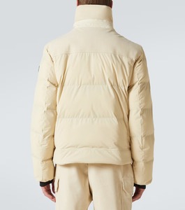 Veste coupe-vent légère pour les voyages en plein air et les activités quotidiennes, avec une coupe confortable et un style saisonnier moderne - Product Image 4