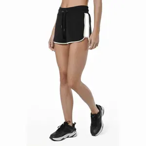 Short d'entraînement en micro fibre pour femmes, logo personnalisé, slim fit 4 ", taille élastique