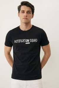 Camiseta de cuello alto para hombre, de punto sólido estampado, corte regular, talla grande, 100% algodón de alta calidad, con logo personalizado. - Product Image 2