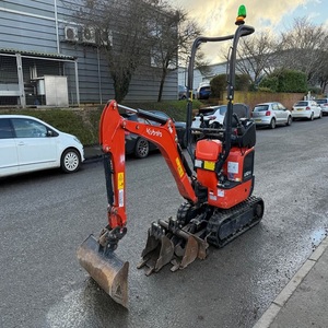 ซื้อรถขุดขนาดเล็ก Kubota U10-5 แบบ Zero Tail Swing พร้อมปั๊มคอนกรีต เครื่องจักรก่อสร้างพร้อมรางและเครื่องยนต์มือสอง - Product Image 4