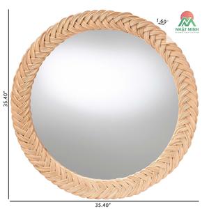 Espejos hechos con delicadas hebras de ratán crean un encantador y bohemio estilo playero con un toque ligero y aireado. - Product Image 4