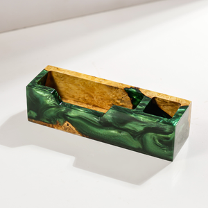 Portaplumas de resina epoxi con diseño de teclas de teclado, Portaplumas de resina con diseño de madera, Decoración artística de resina y madera, Regalo de aniversario, Portaplumas de resina verde, Regalo hecho a mano - Product Image 2