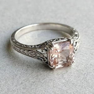 แหวนแต่งงานวินเทจสำหรับผู้ชาย พีช มอร์แกไนต์ พลอยทรงกลม ประดับแบบล็อค  รับรองโดยบุคคลที่สาม ทำด้วยมือ เงินแท้ 925 - Product Image 1