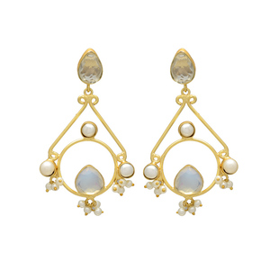 Boucles d'oreilles 3 couches en laiton plaqué or 24 carats pour femme, avec opalite, zircone cubique et perle d'eau douce, magnifiques et imposantes, pour mariage - Product Image 1