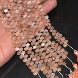 Natural <b>Peach</b> Moonstone Faceted Pear Shape Briolette Beads 5x7 MM Moonstone Loose Gemstone Beads For Jewelry Making in Bulk - Product Image 3