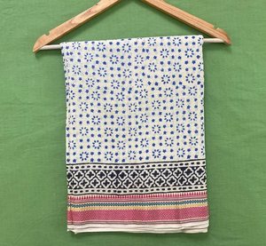 Best Selling Comfortable Cotton Long Beach Towel Lady Design Animal Pattern Sarong Custom Logo Printing Sun Protection 1 Piece - Product Image 1