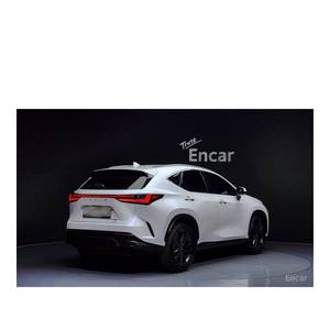 Lexus NX Premium 2024 con Volante a la Izquierda, Asientos de Cuero, Cámara Trasera, 23,448 km, 6 Años de Garantía - Product Image 2