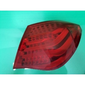ไฟท้ายด้านขวาของแผงข้าง สำหรับรถยนต์ซีรีส์ 7 ปี 2008-2012 มือสอง ของแท้ OEM 7182198 - Product Image 1