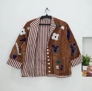 Chaqueta Bomber Unisex Hecha a Mano de Terciopelo Marrón con Bordado, Parches Florales Vintage, Estilo Boho Étnico, Ropa de Abrigo de Algodón para Otoño e Invierno - Product Image 2