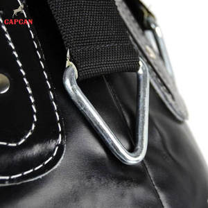 Sacs de frappe professionnels en cuir de haute qualité, écologiques, service OEM personnalisé, équipement de boxe, fabrication pakistanaise, remplis de sable - Product Image 5